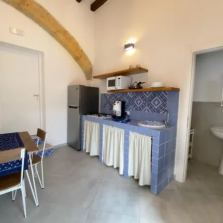 Moenia Apartment